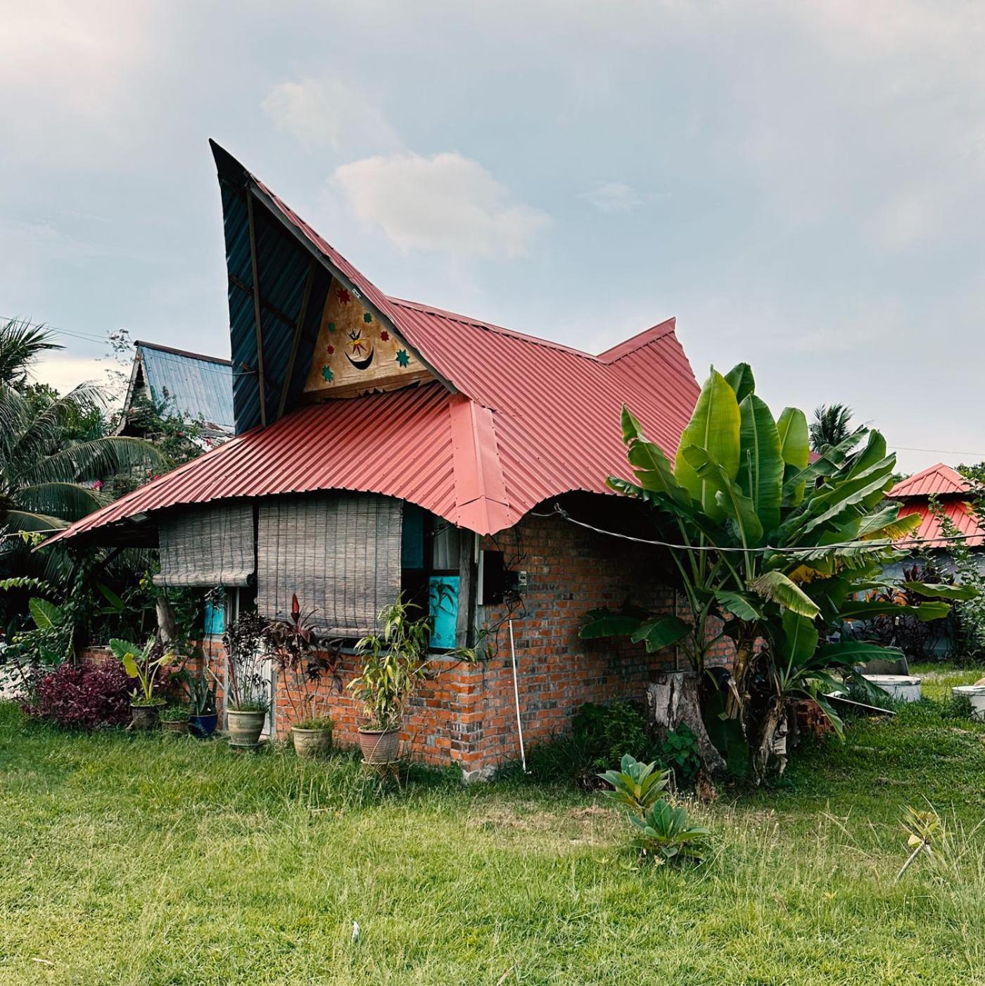 The Kasbah Langkawi Hotel Pantai Cenang  Exterior photo